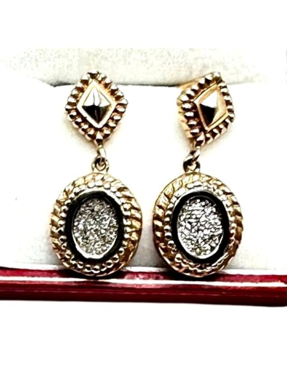 10K Yellow Gold Titanium Drusy Quartz Pierced Chandelier 1 Inch Earrings